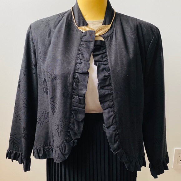 Black Silk open blazer jacket with ruffle border - Picture 2 of 9